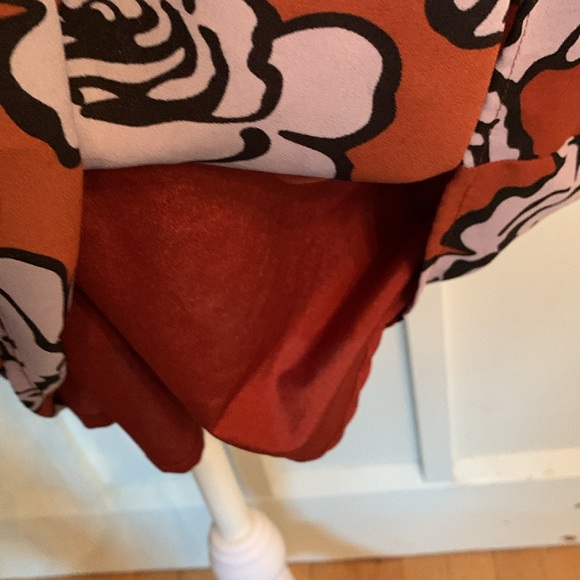 Who What Wear Floral Tie Neck Dress - Picture 7 of 10